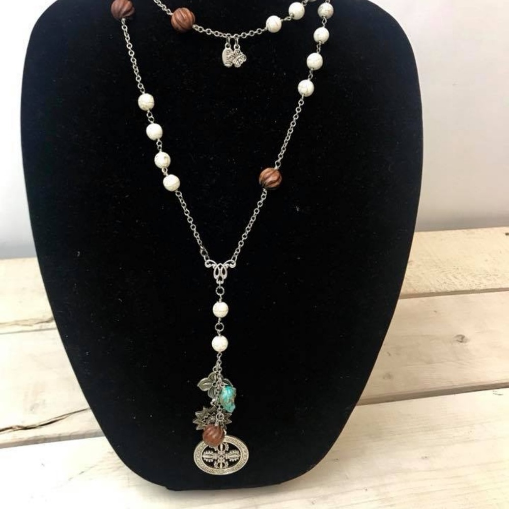 Silver Pendant Necklace